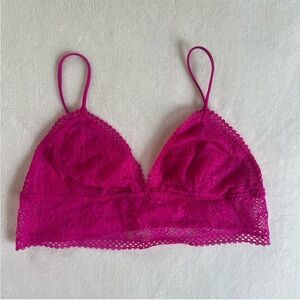 ❤️ VS Pink | Lace Bralette in Vibrant Pink
